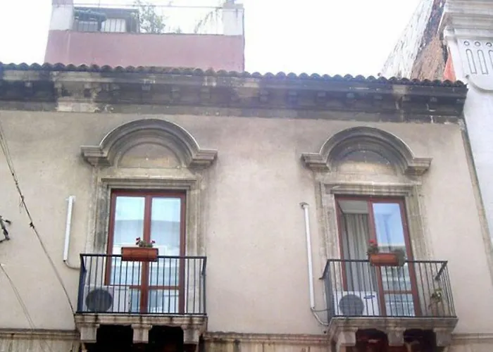 Alojamento de Acomodação e Pequeno-almoço Bad - And Design Catânia